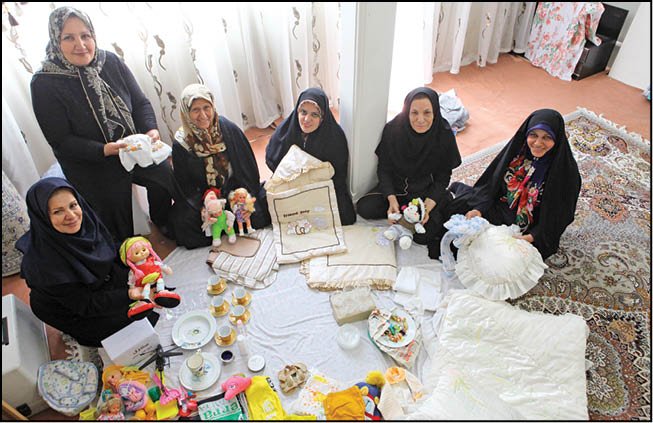 دورهمی همسایه‌های محله سلیمانی سبب خیر شد