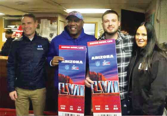 تقدیر ورزشی از مرد فداکار