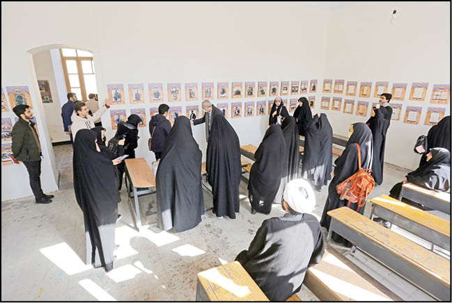 از دارالفنون تا مجله زن روز