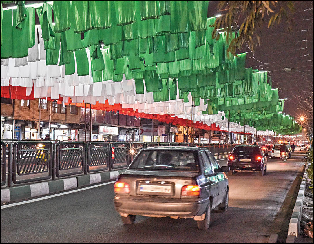 قرارمان شنبه، به سمت میدان آزادی