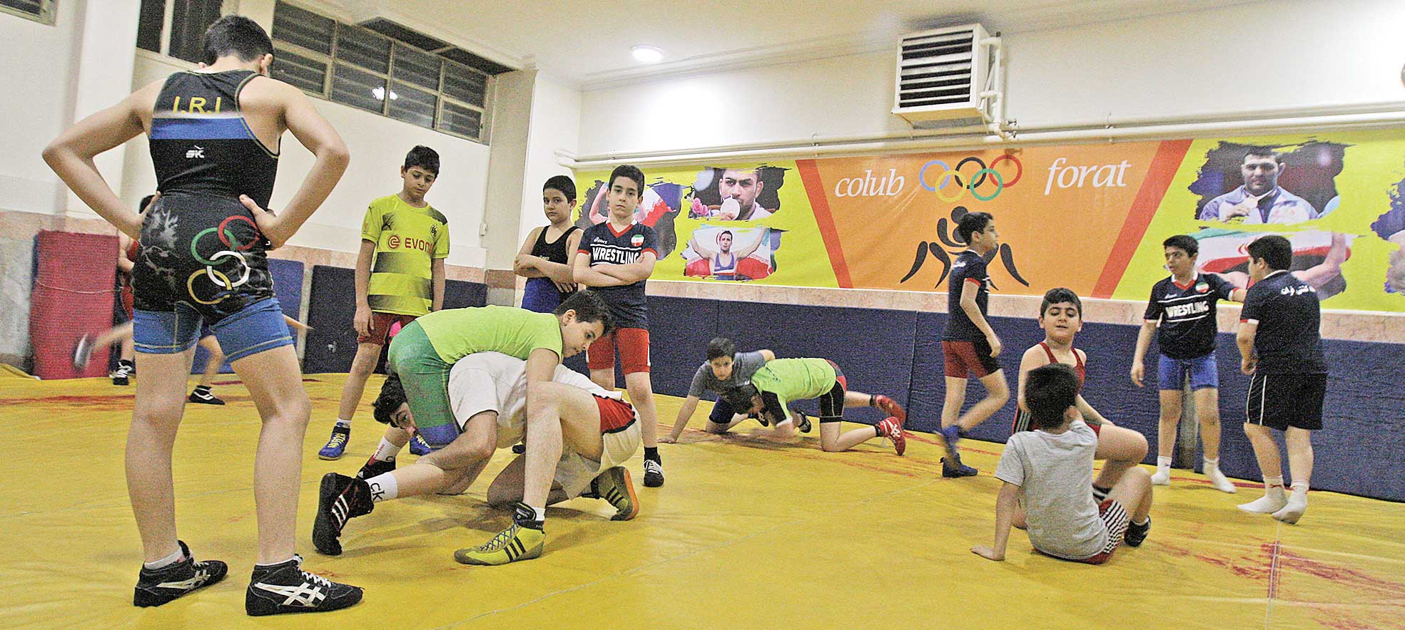 اهالی ازگل و قیطریه صاحب مجموعه ورزشی می‌شوند