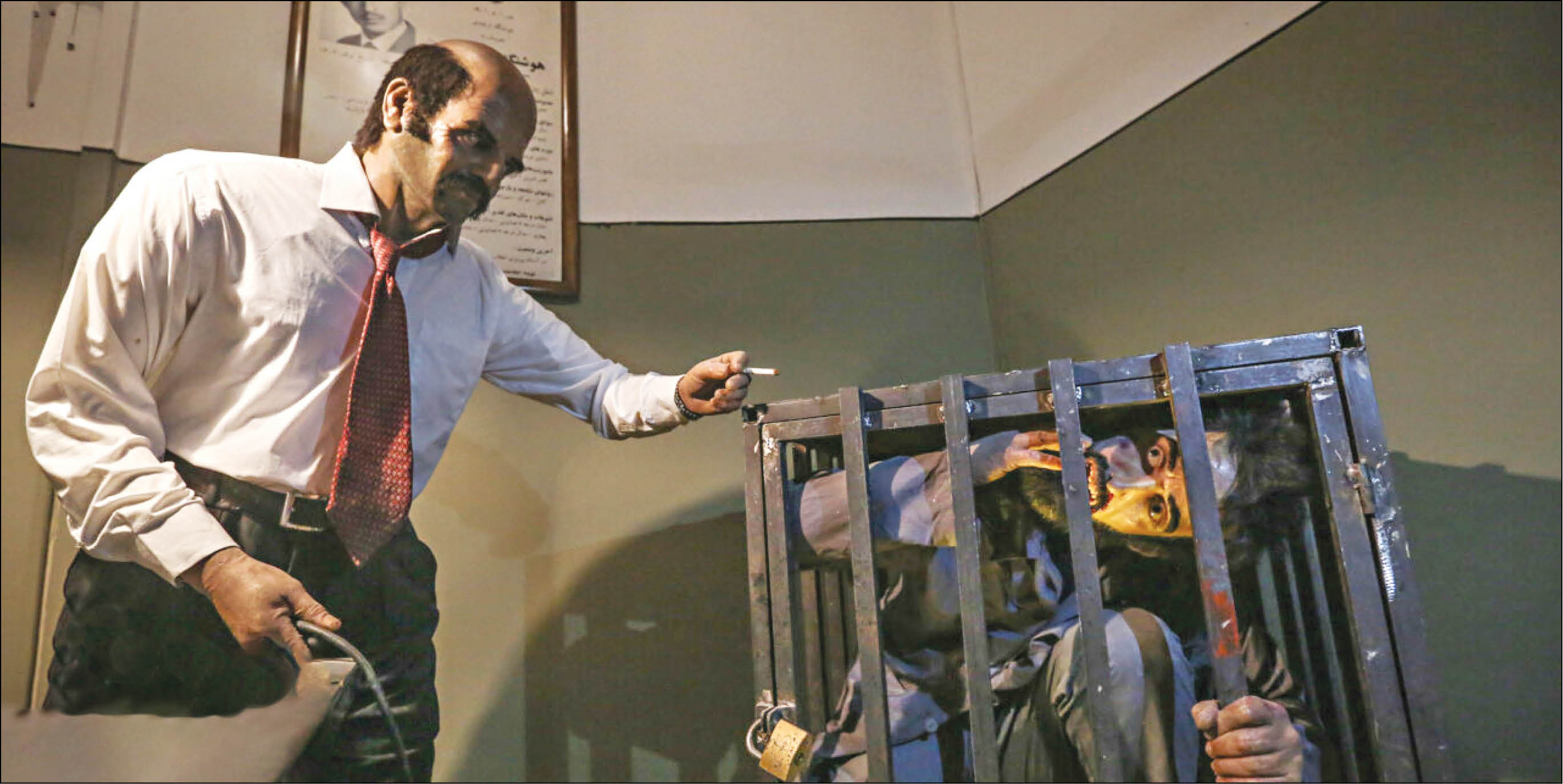 جنایتکار فراری ساواک در لس‌آنجلس ندای زندگی و آزادی سر می‌دهد، درحالی‌که 44سال قبل قاتل زندگی و آزادی بود