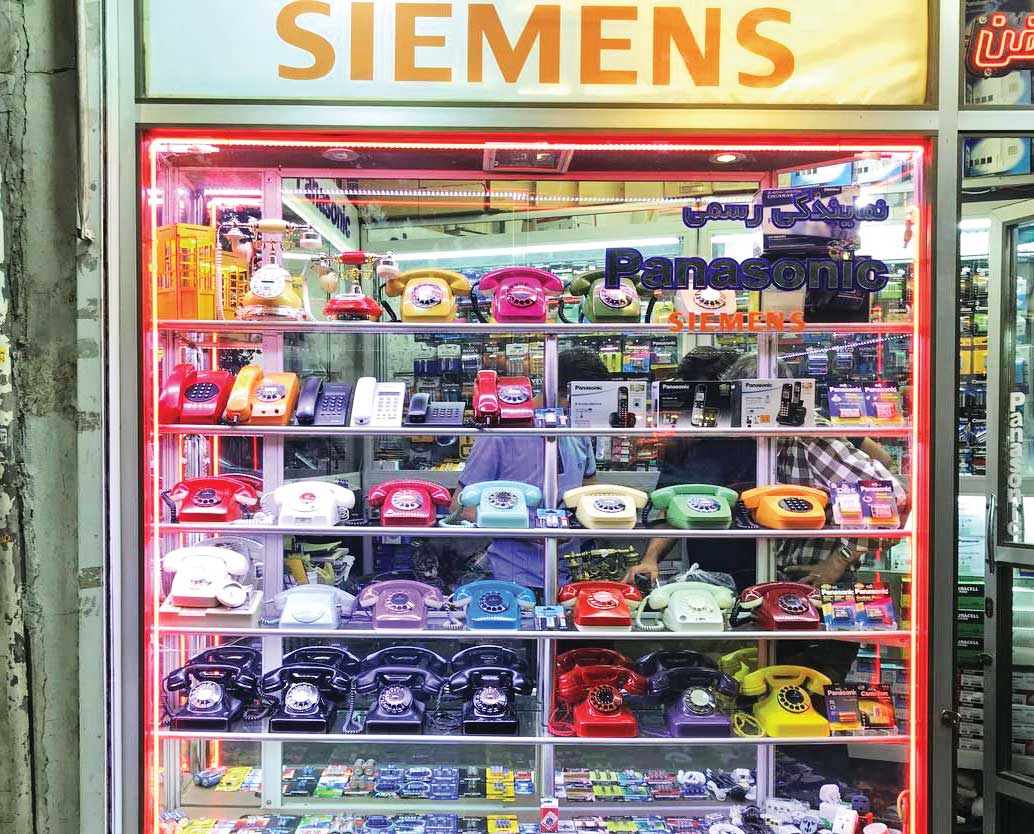 دامن خاکستری زمستان بلند است اما...