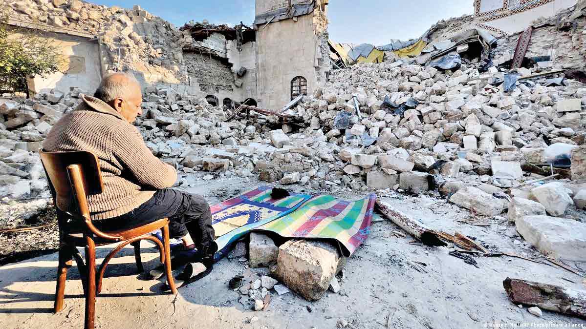 زلزله قرن، یک‌ماه بعد