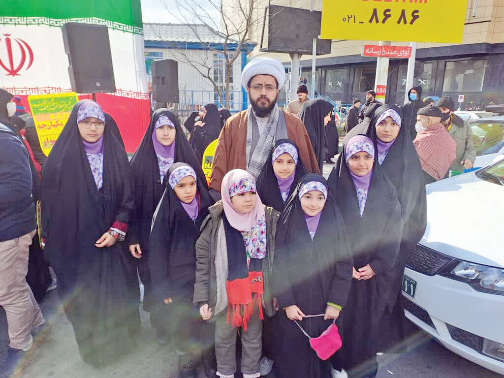 نوجوانانی‌که در مسجد درخشیده‌اند