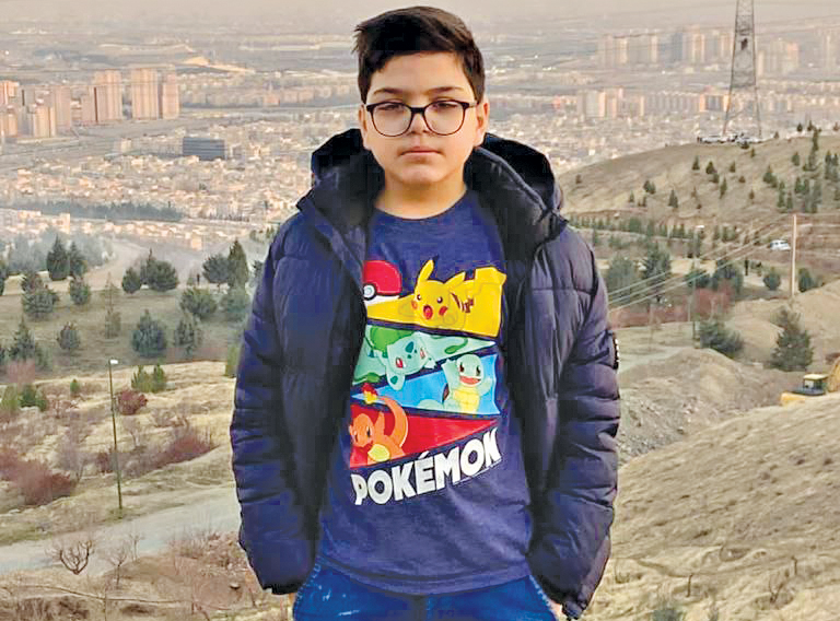 والدین پسر 12ساله‌ای که دچار مرگ مغزی شده بود، اعضای بدن او را اهدا کردند