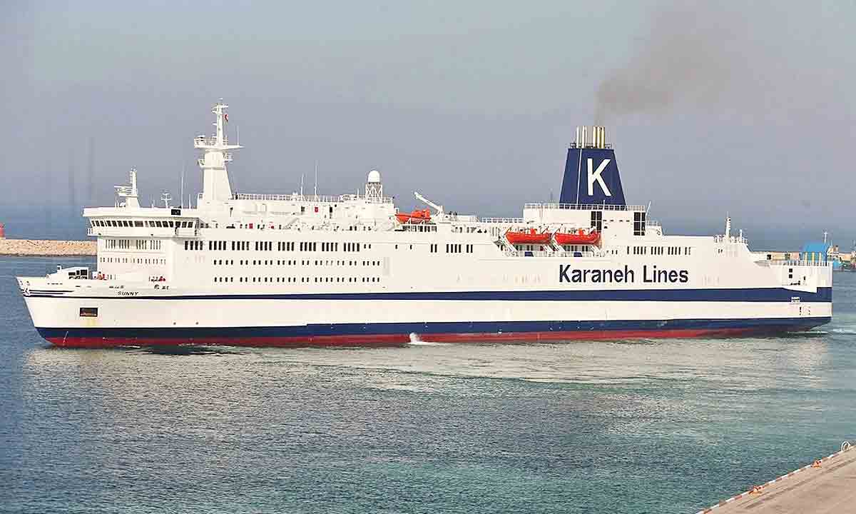 سکان کشتی دست من است