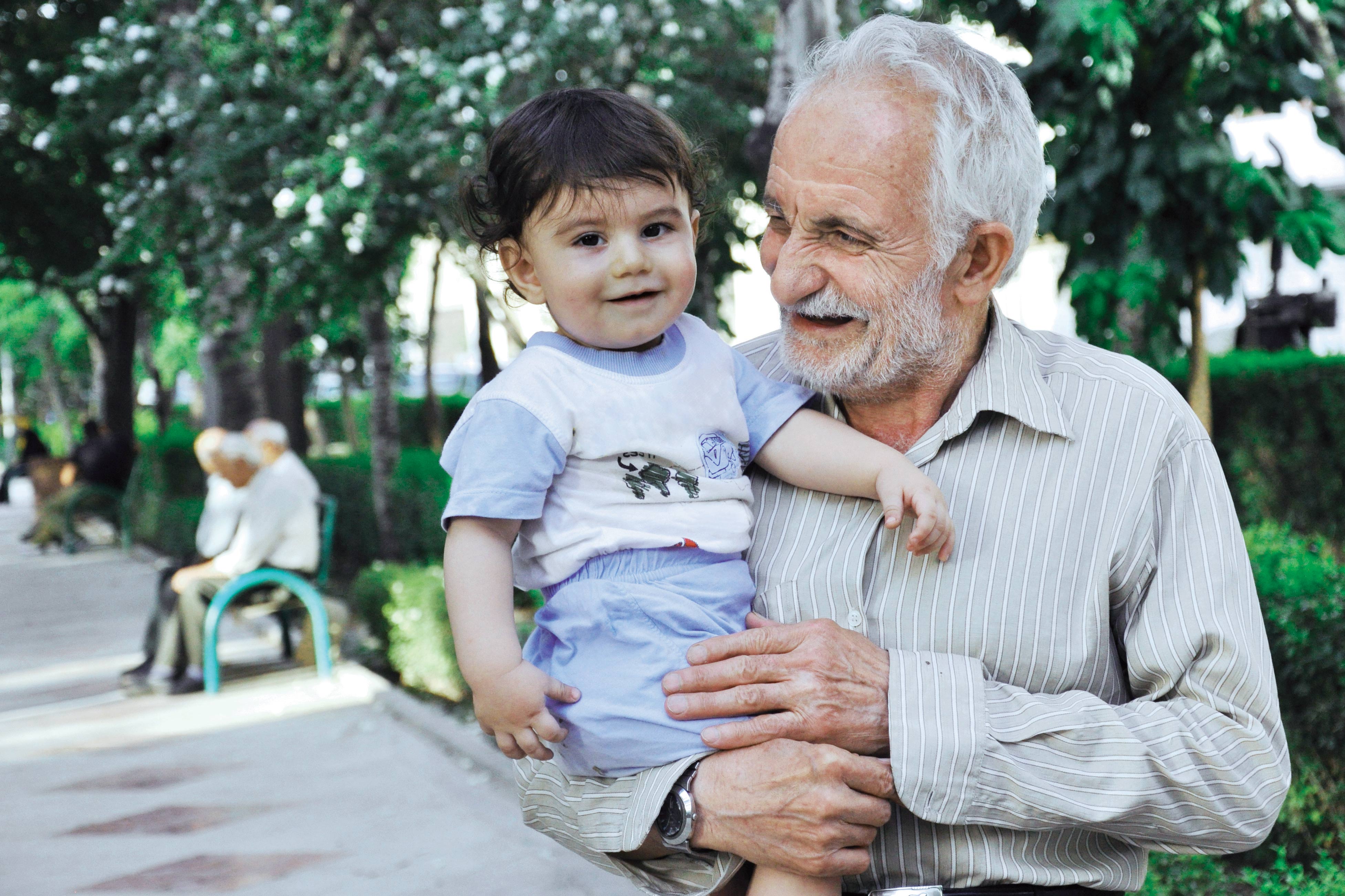 امید به زندگی در ایران چقدر است و در جهان چه جایگاهی دارد؟