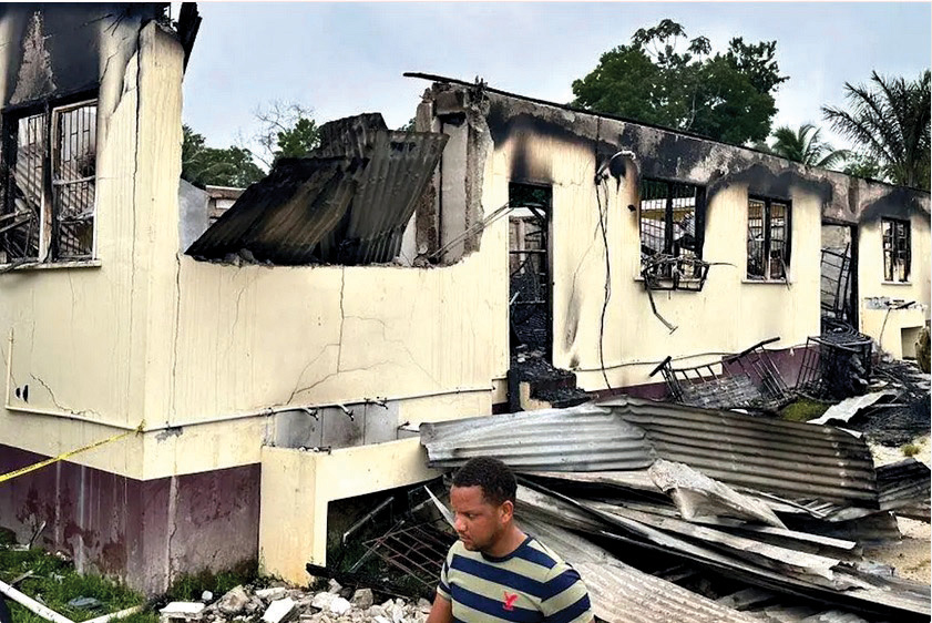 انتقام دختر14ساله جان 19دانش‌آموز را گرفت