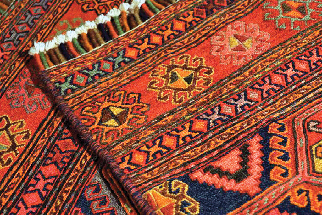 سبدسنگانی و قالی ورامین و یک بغل خاطره