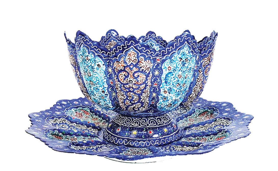 هاب صادرات صنایع‌دستی ایران از ترکیه به حاشیه خلیج‌فارس و قلب اروپا منتقل شد