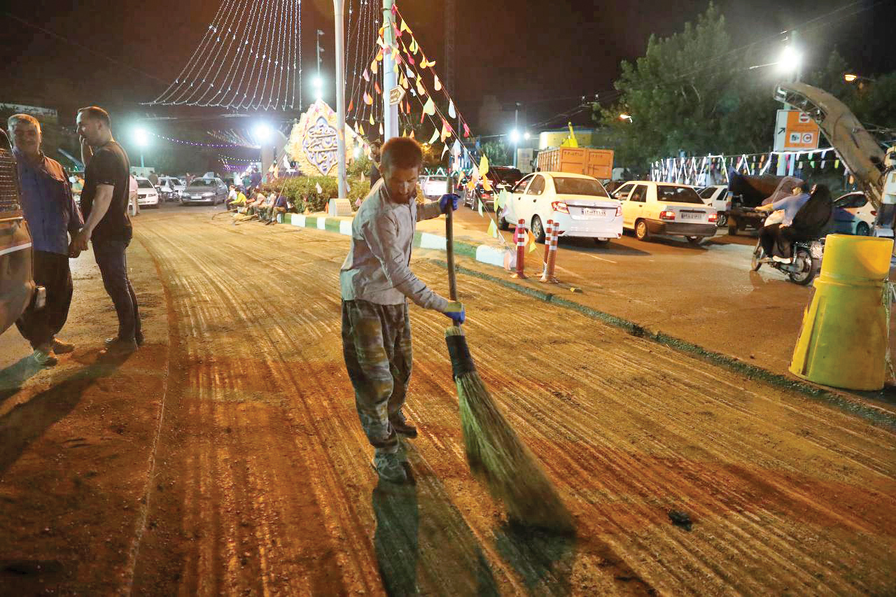 استقبال مردم بیش از حد تصور بود