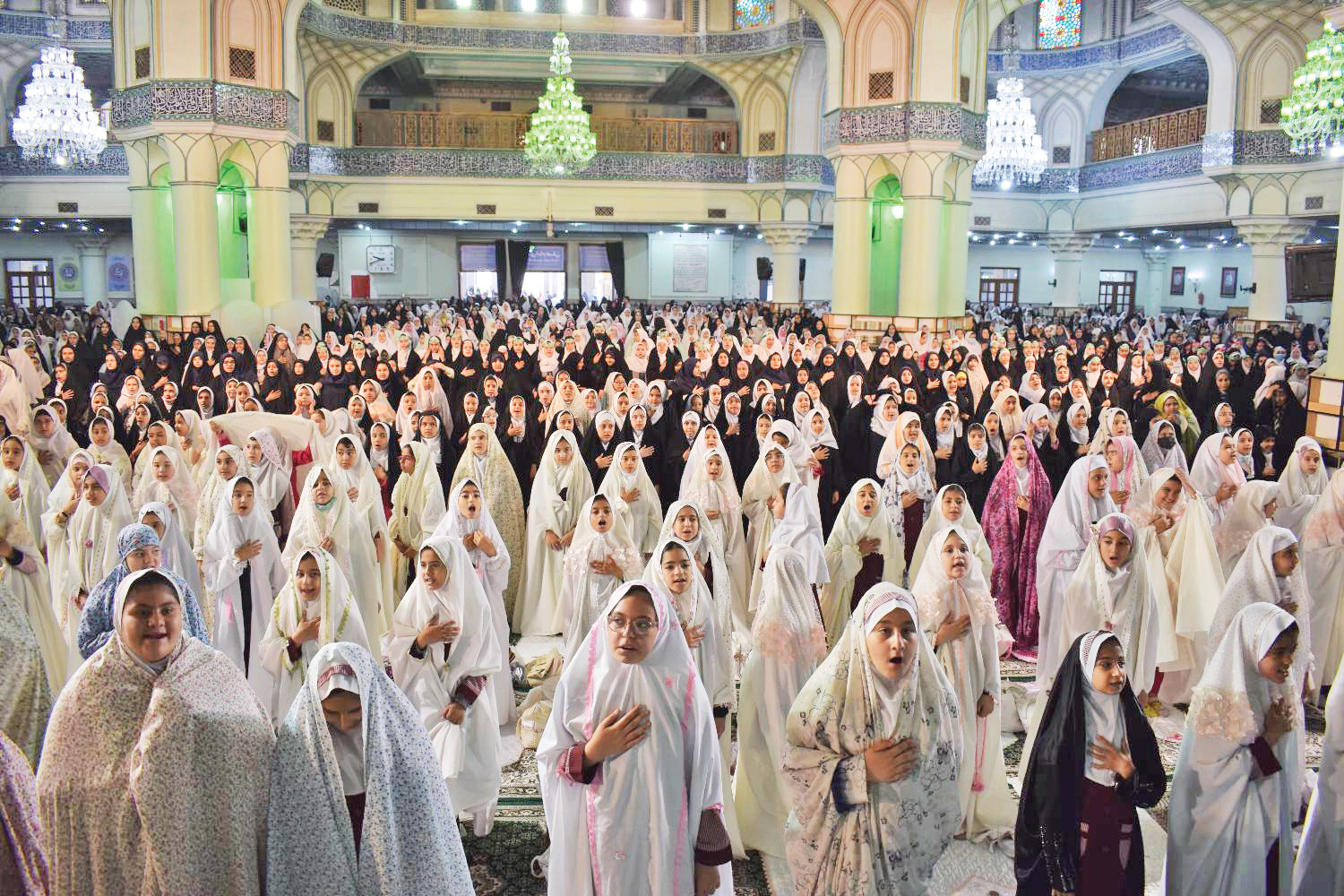 دختران چشم و چراغ شهر هستند