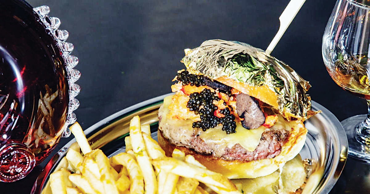 همبرگر طلایی!