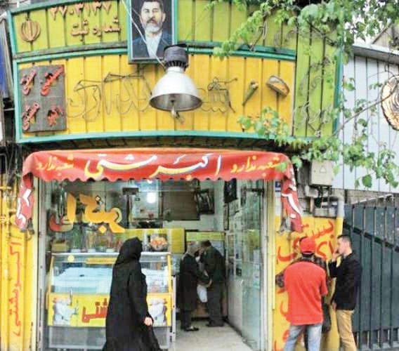 ماندگارتر از بنیانگذار