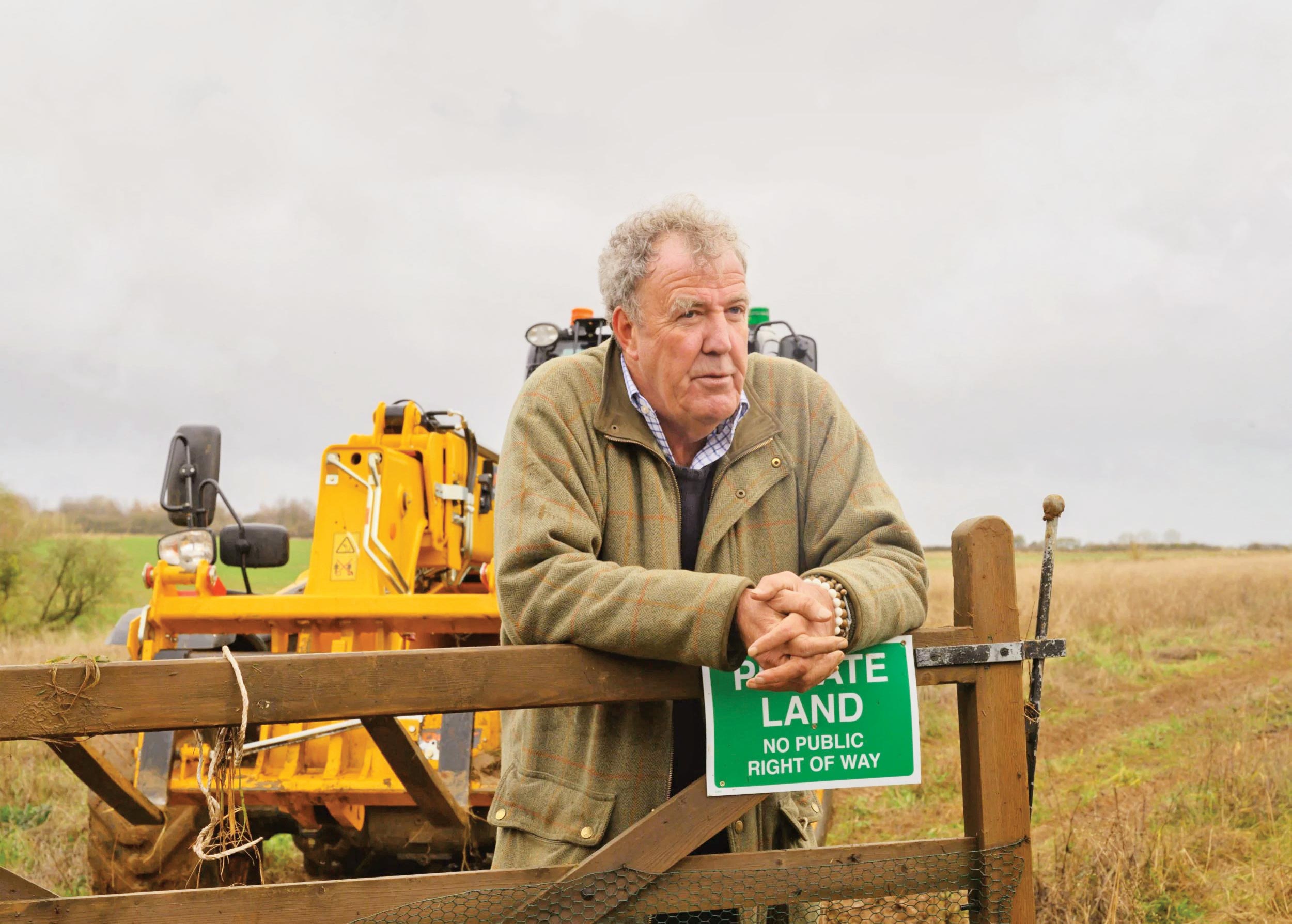 تخت‌گاز در مزرعه