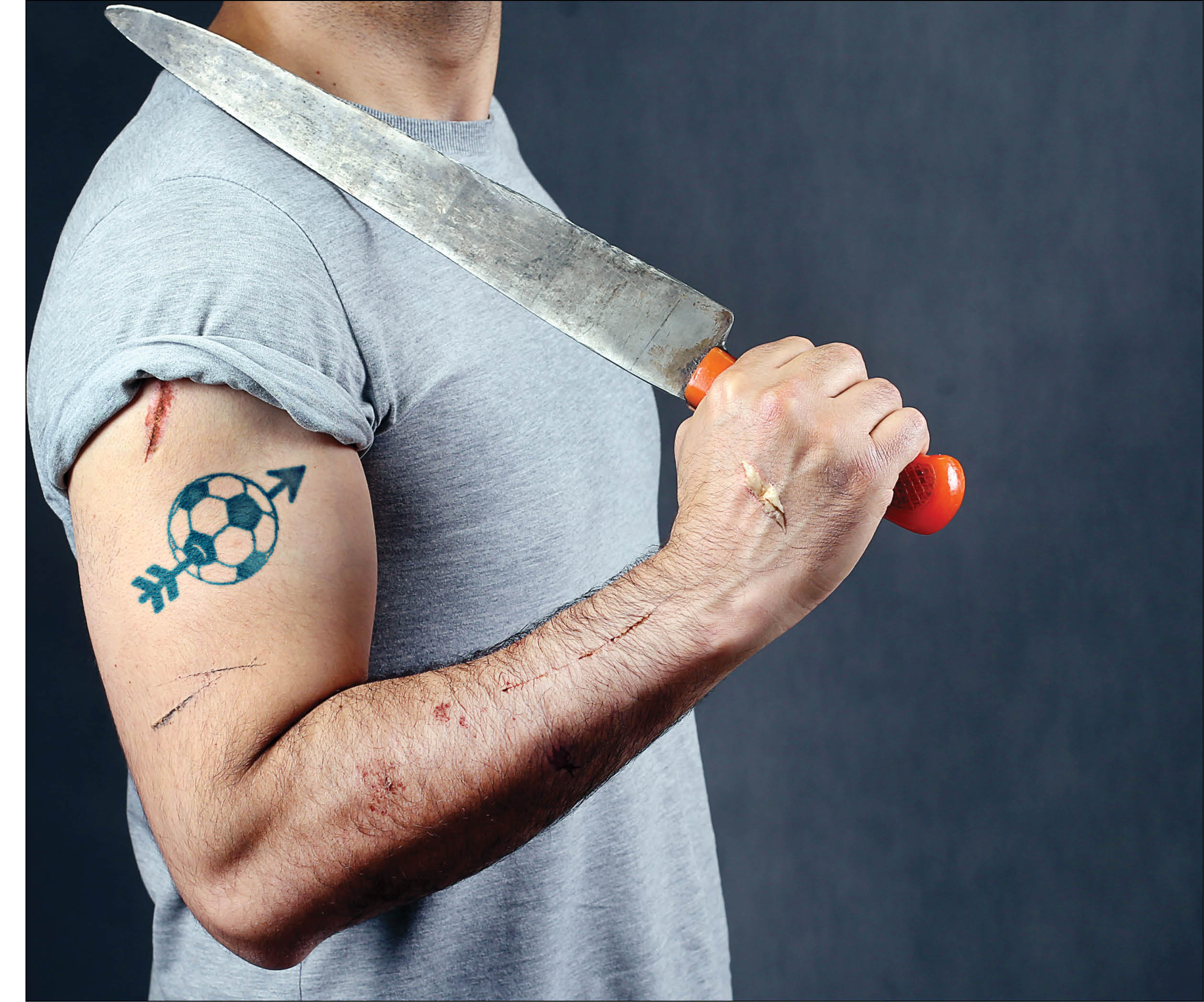 پرسه اوباش در فوتبال