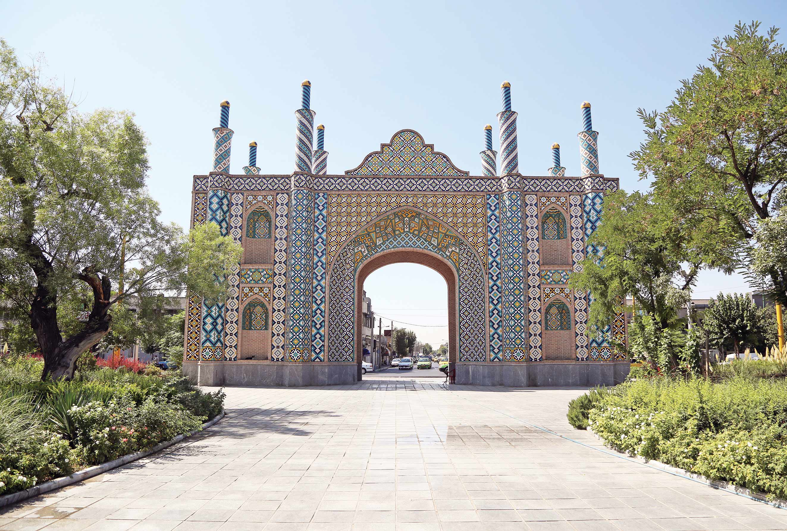 جنوب طهران از دروازه غار شروع می‌شد