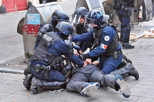 مخالفت دولت فرانسه با بزرگداشت قربانی خشونت پلیس