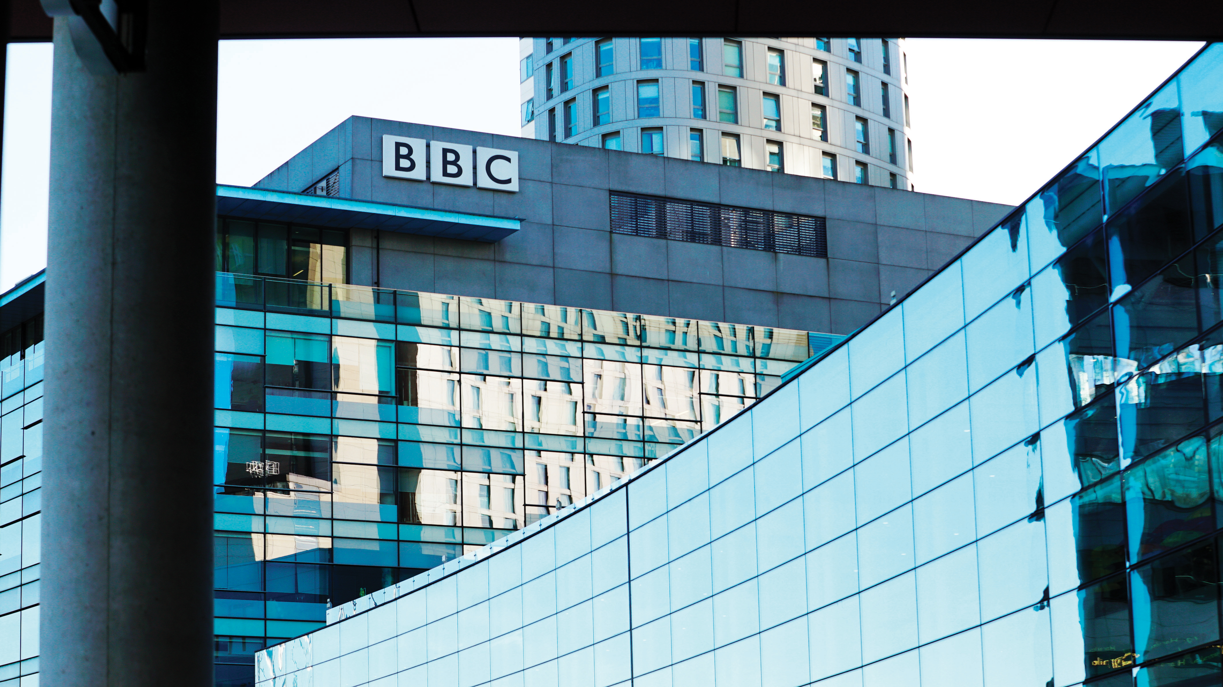 دومینوی تعطیلی دفاتر بی‌بی‌سی در جهان