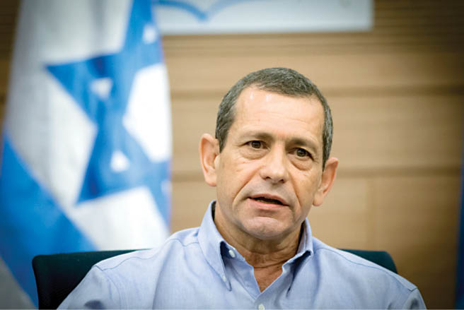 رئیس سابق شاباک: اسرائیل در آستانه جنگ داخلی است