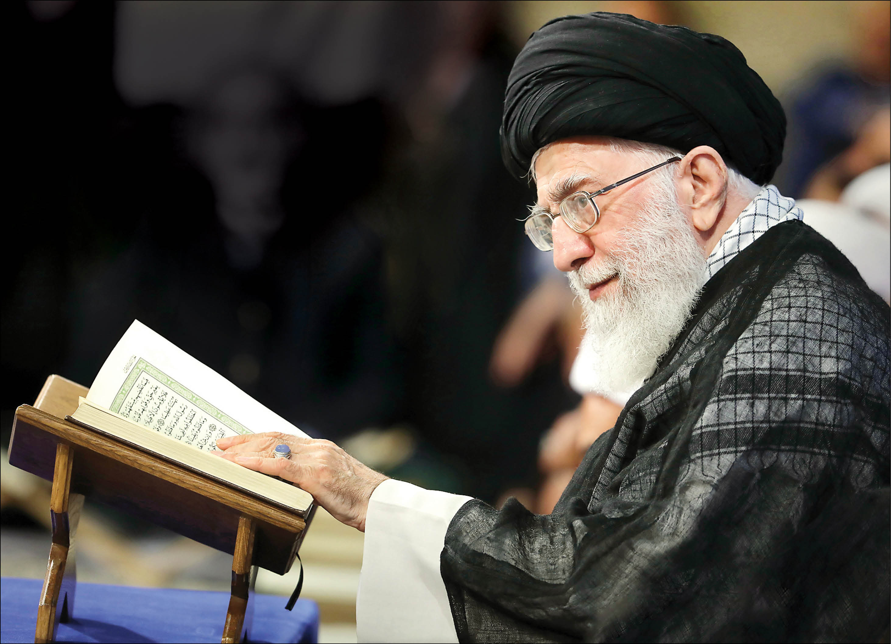 پیام رهبر معظم انقلاب در پی جسارت به ساحت قرآن