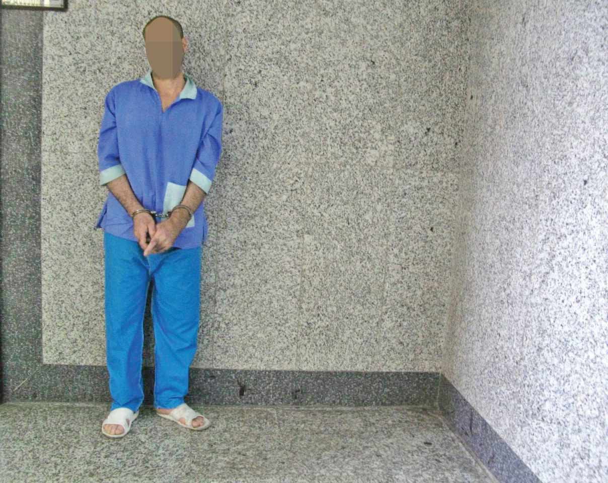 پسر جوان 4ساعت پس از قتل دختر موردعلاقه‌اش خود را تسلیم کرد