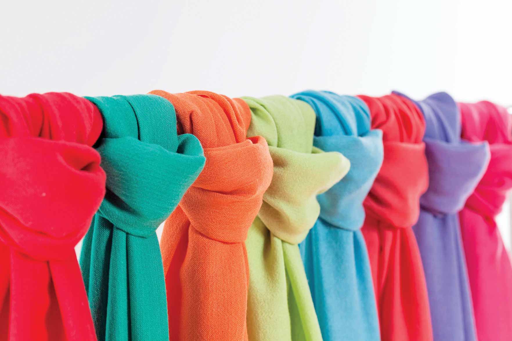 اثر رنگ لباس بر روابط اجتماعی