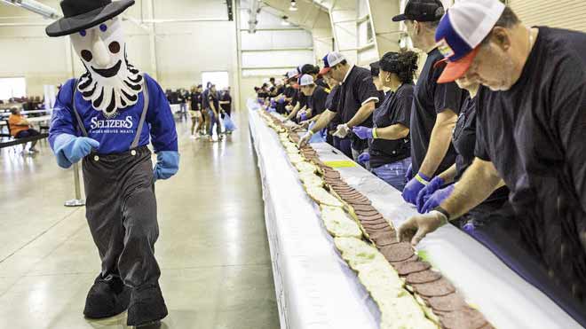 ساندویچ 46متری