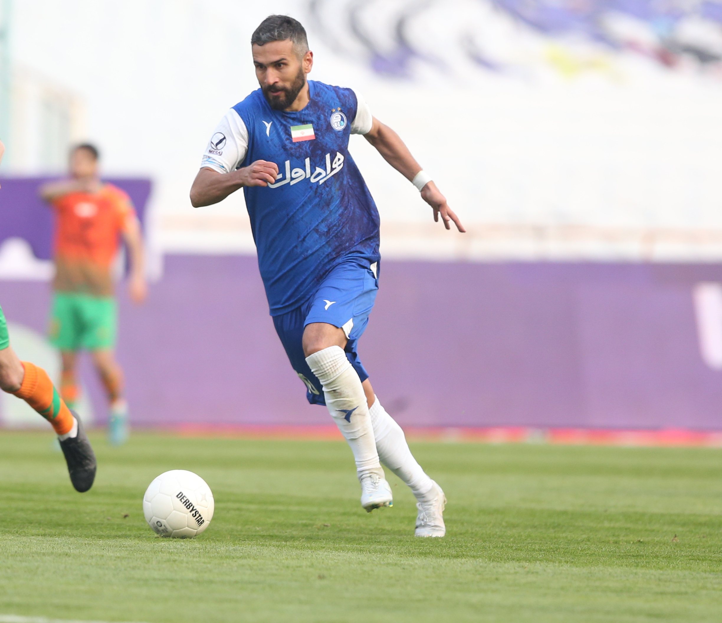 آقای گل می‌فروشیم!