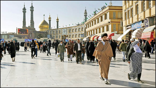 مردم شهرهای مذهبی، هدف پروژه ضدحجاب دشمنان