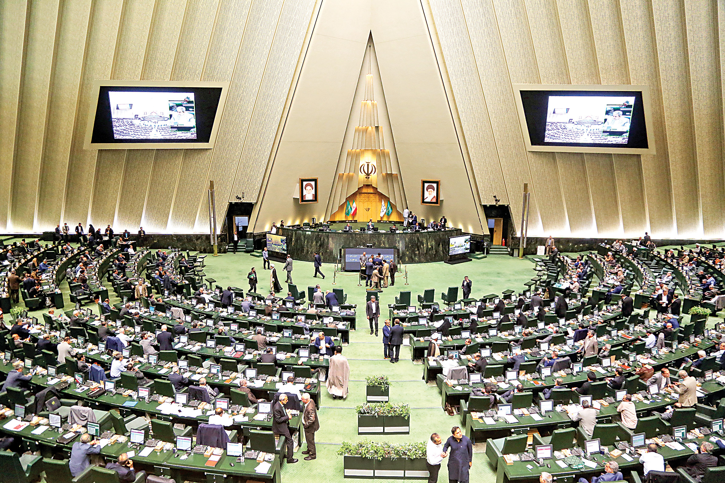 مسیر تازه لایحه عفاف و حجاب در مجلس