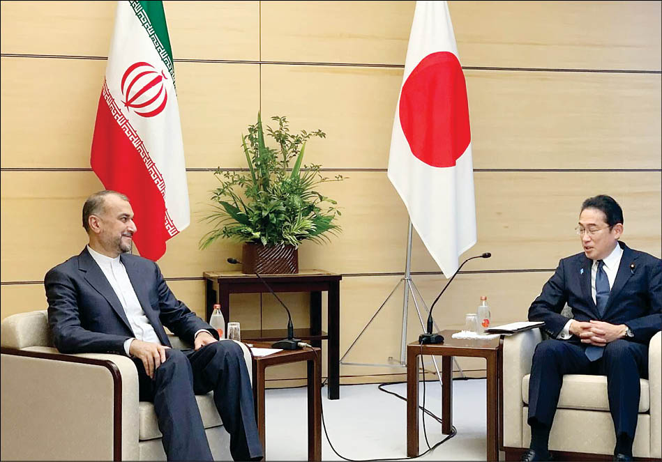 امیرعبداللهیان در سرزمین آفتاب تابان