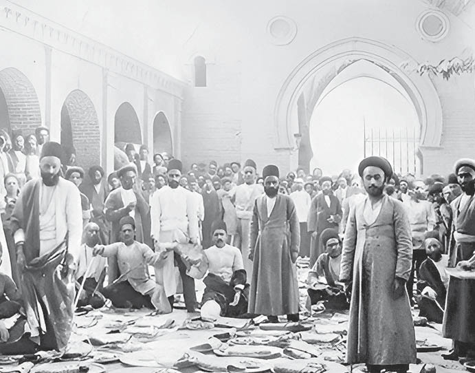 اعتراض تهرانی‌ها علیه ظلم و جور قاجارها