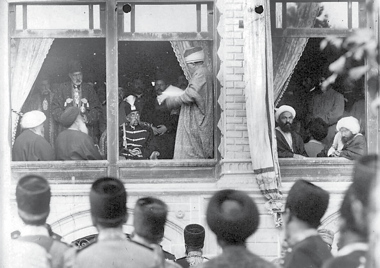 کاخ گلستان، میزبان جشن تأسیس مجلس شورای ملی بود