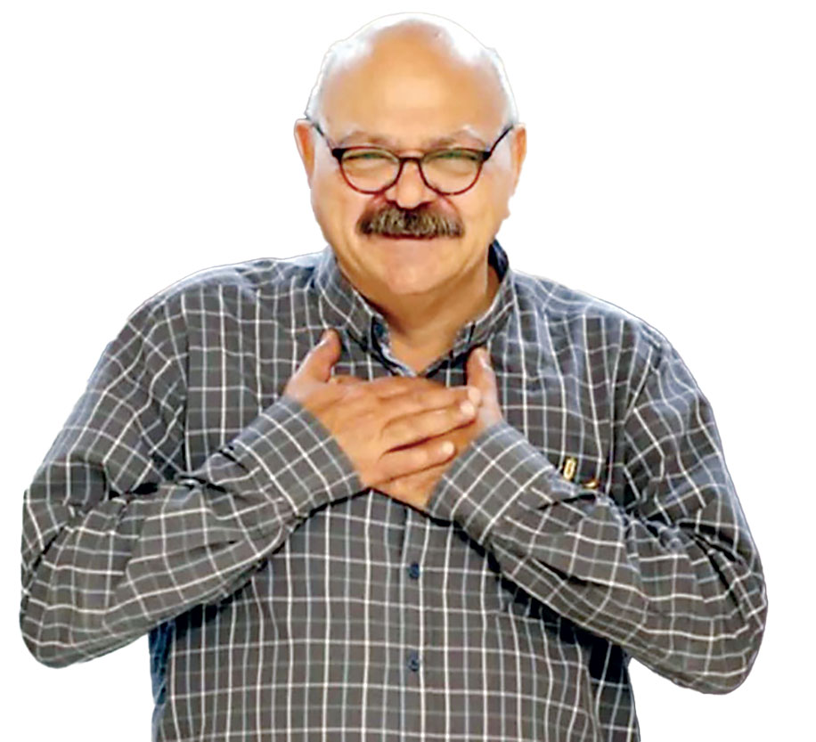 یادداشتی از زنده‌یاد کورش صفوی