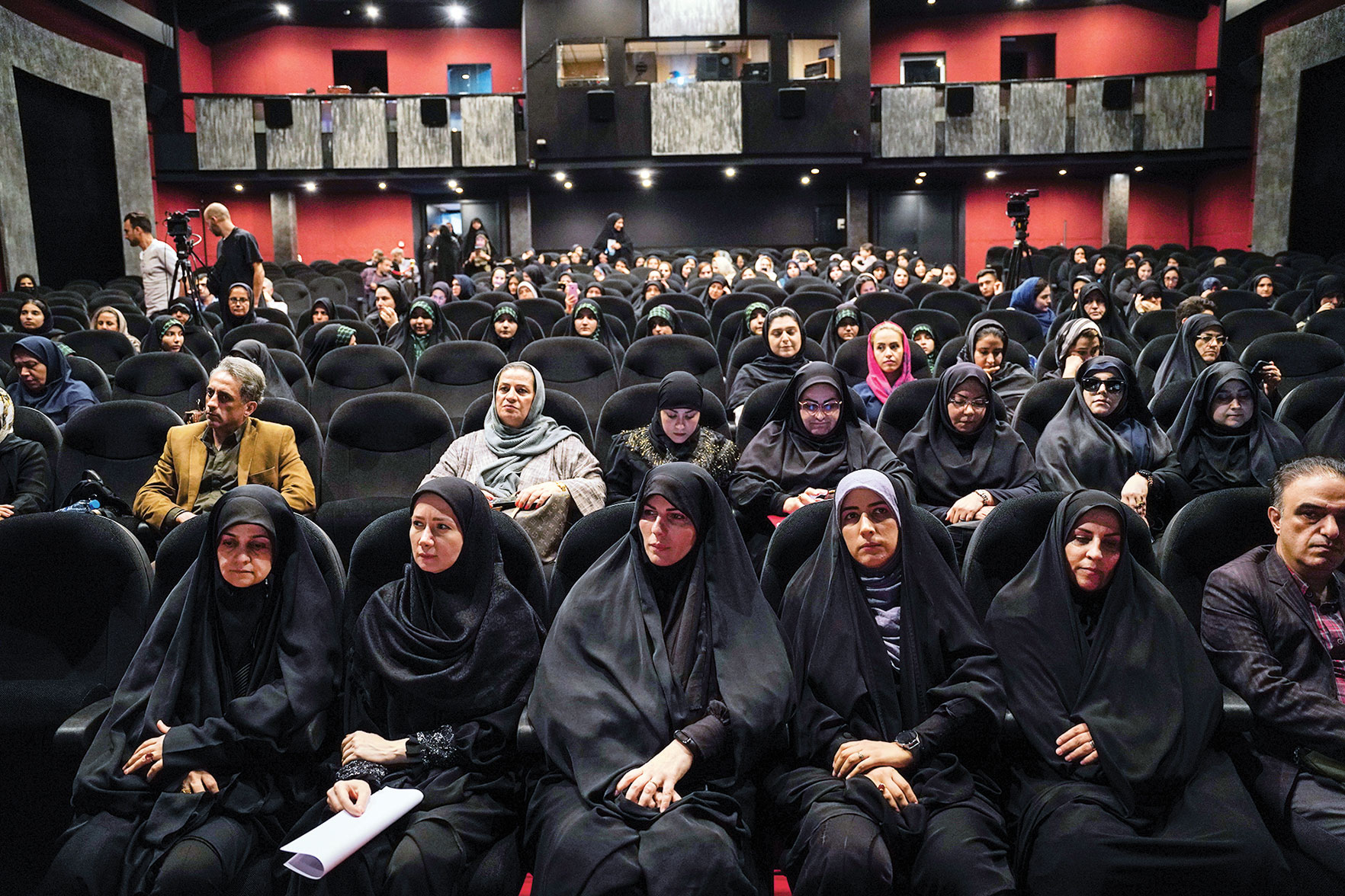 حسامالدین نراقی، تسهیلگر ریحانشهر، از موفقیت طرح ریحانشهر میگوید؛