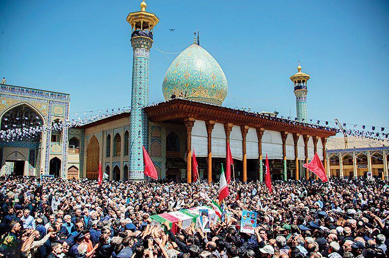 تشییع پیکر شهدای حرم شاهچراغ‌ع‌