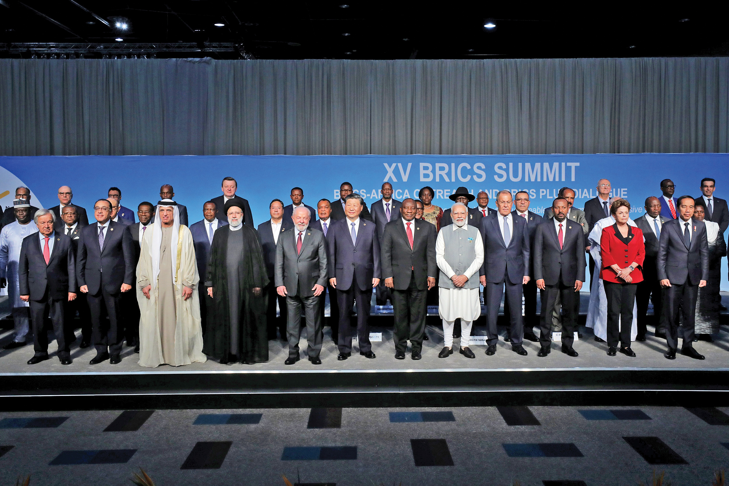 تکمیل پازل سیاست خارجی دولت سیزدهم با پیوستن به «بریکس»