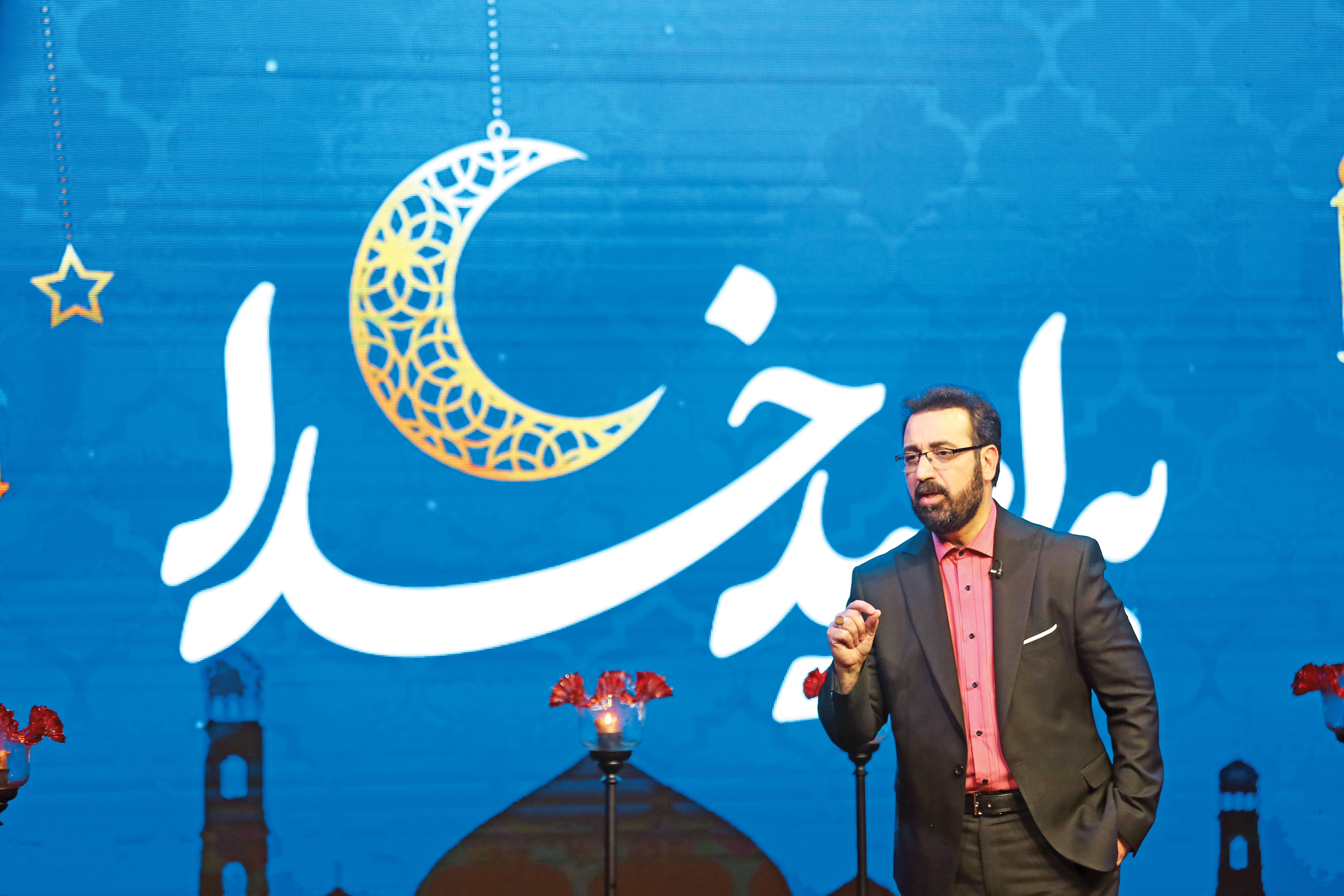 گفت‌وگو با فرزاد جمشیدی مجری برنامه نشان ارادت