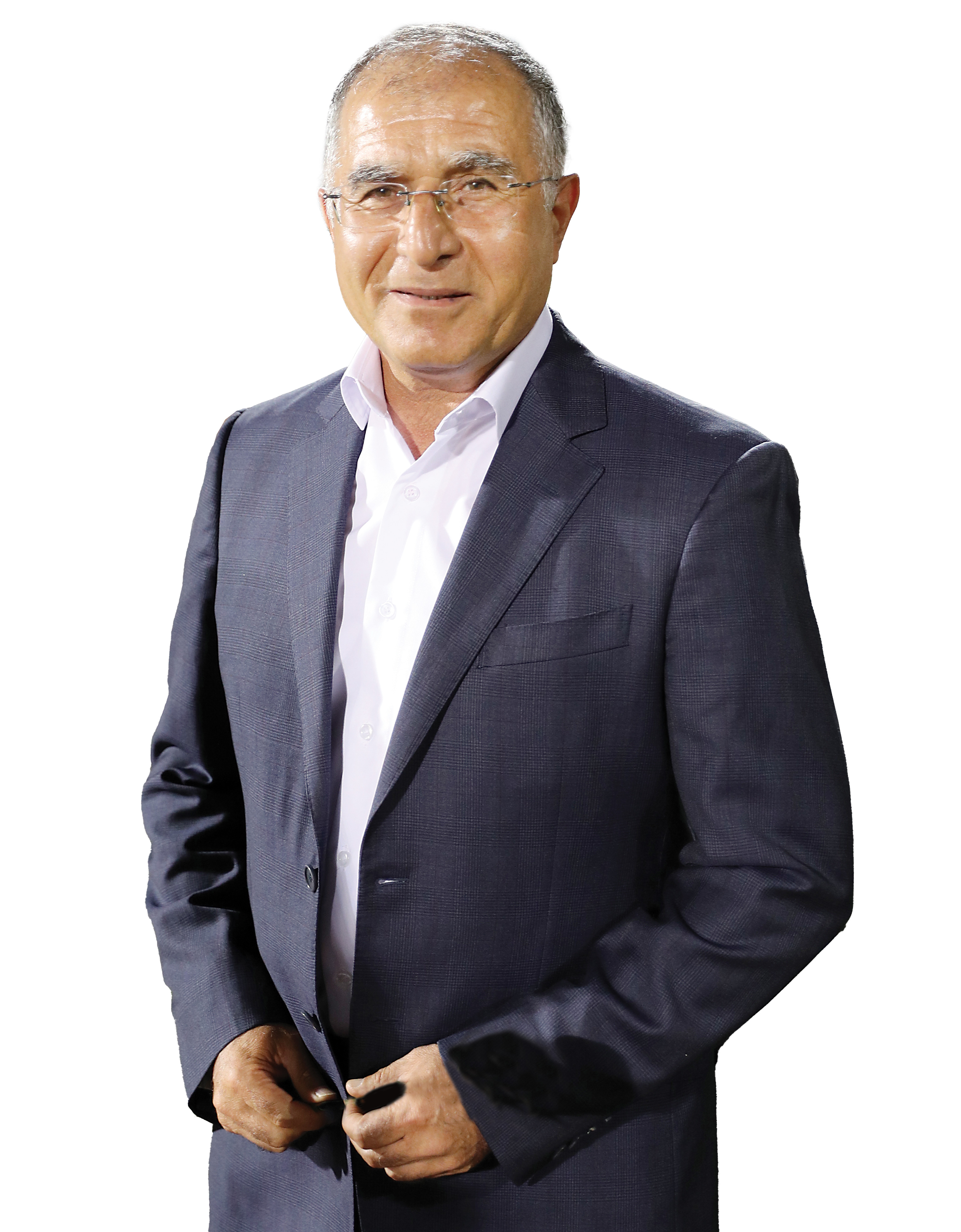 قهرمانی دور از دسترس است