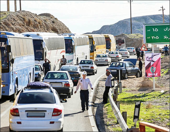 پایانه مهران و نیاز به اتوبوس‌های بیشتر