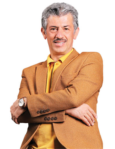 اول مهر جای خالی پدر را بیشتر احساس می‌کنم