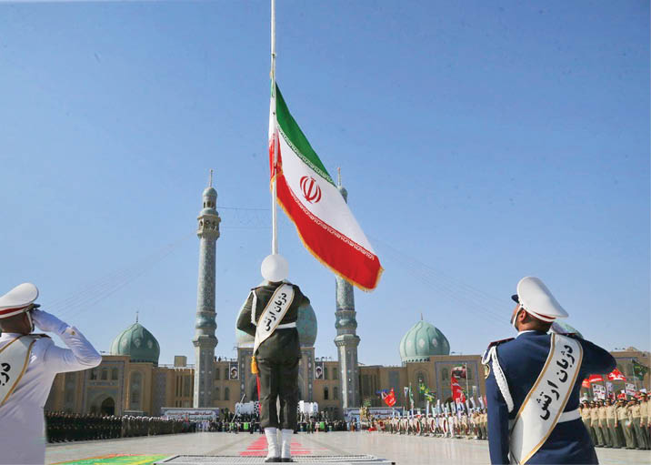 «عهد سربازی» در مسجد مقدس جمکران