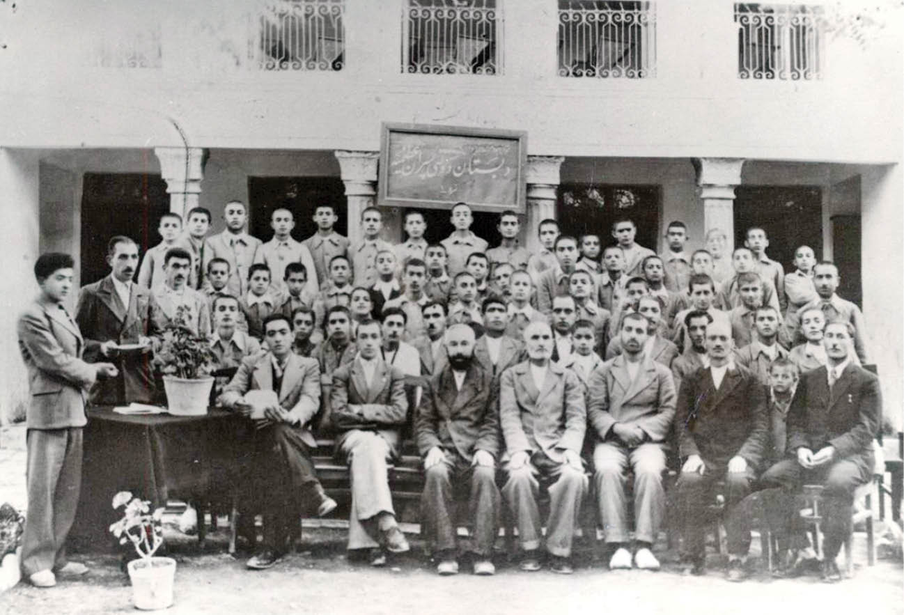 ردپای خالق من یار مهربان در مدرسه عظیمیه