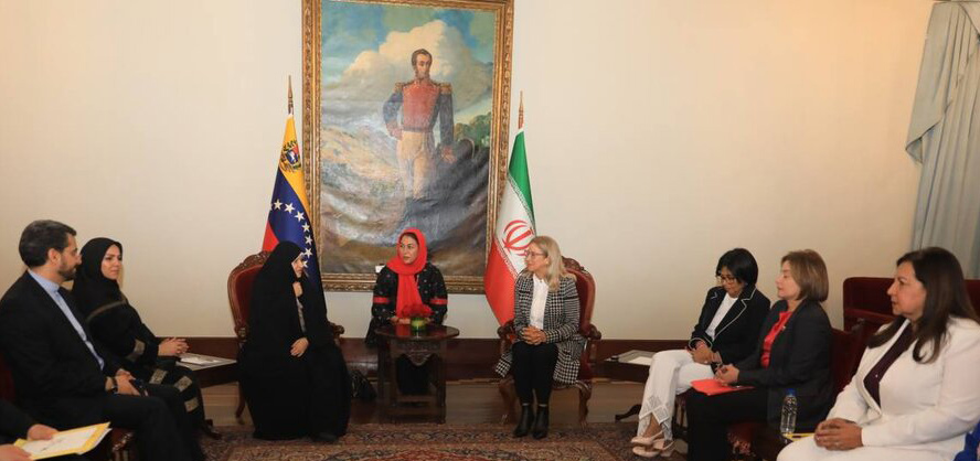 ترویج الگوی «زن ایرانی»