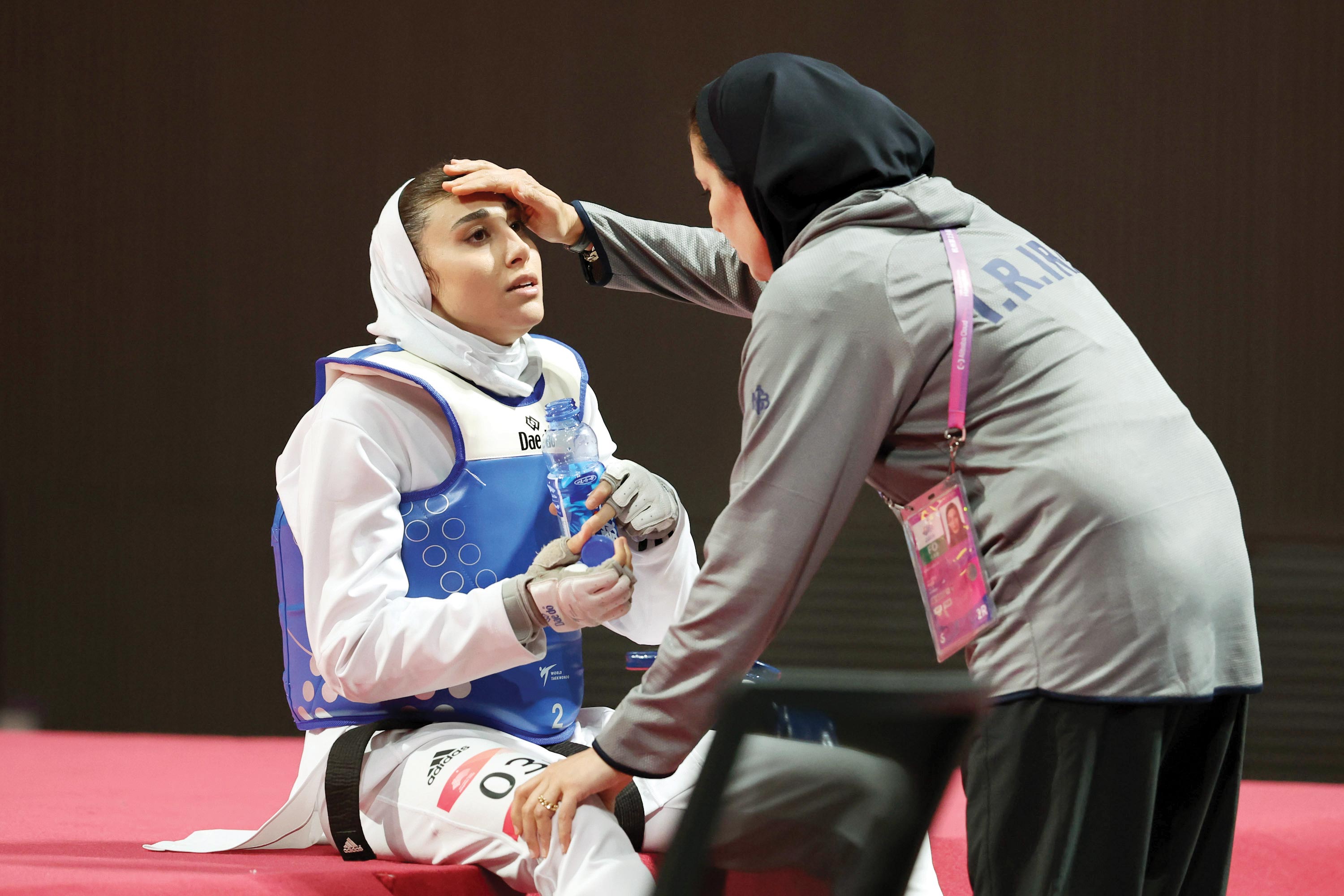 شوک پرچمدار به کاروان