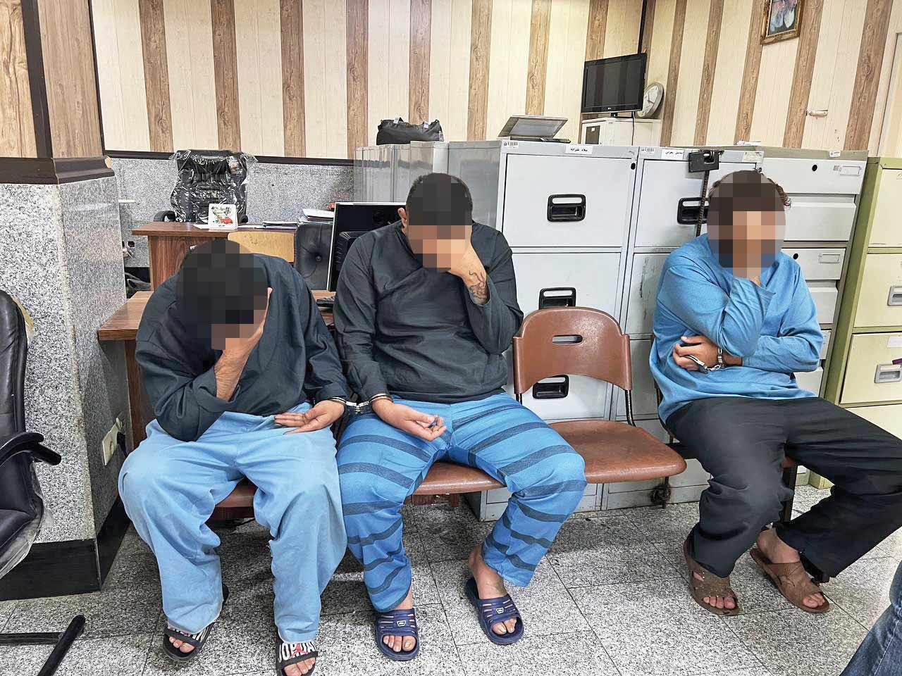 فریادها و چهره های اعضای این باند آنقدر ترسناک بود که 2نفر از مالباخته‌ها غش کردند