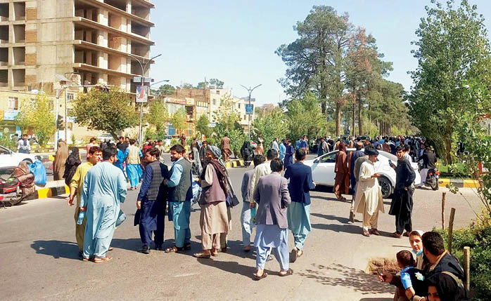 زلزله هرات؛ایران آماده کمک به زلزله‌زدگان