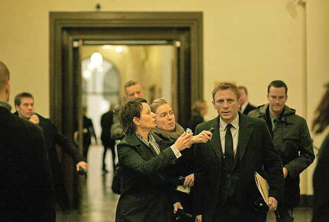 دختری با خالکوبی اژدها